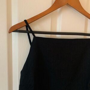 Open back, apron-top front, black top